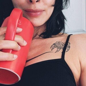 mfc SofiaAlicia webcam profile pic via xxx-topcamgirls.com