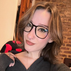 mfc SwitchyBunnie webcam profile pic via privat-livecam.com