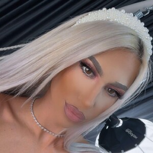 mfc KarlaB webcam profile pic via sexcams-joy.com
