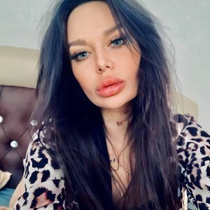 mfc PantherCherry webcam profile pic via webcam-sexe.net