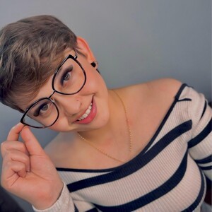 mfc Valery_Sln webcam profile pic via pornsexycams.com