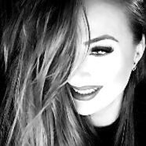 mfc LadySophie webcam profile pic via livestrip-joy.com