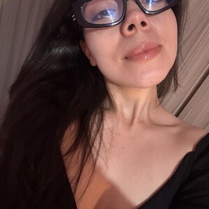 mfc Khatyjonesss webcam profile pic via glamcambabes.com