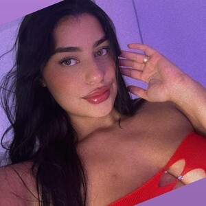 mfc ValentinaSumm webcam profile pic via badgirlwebcam.com