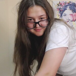 mfc Sofi_smile_ webcam profile pic via xxx-topcamgirls.com