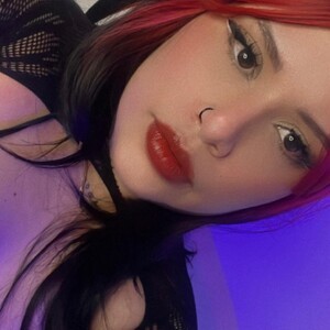 mfc Nicoleozzy webcam profile pic via livestrip-joy.com