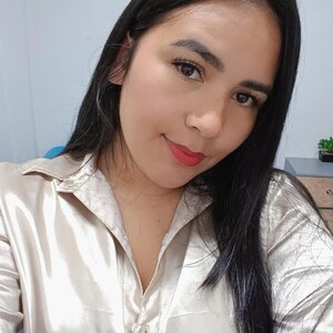 onaircams.com Melanie_coper livesex profile in cute cams