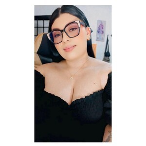 mfc Emilisimim webcam profile pic via 247camsex.com