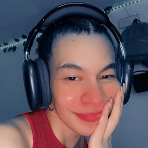 mfc Misterio_sexy webcam profile pic via sexlivecamsites.com