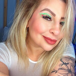 mfc Miss_Pawi webcam profile pic via sexcams-joy.com