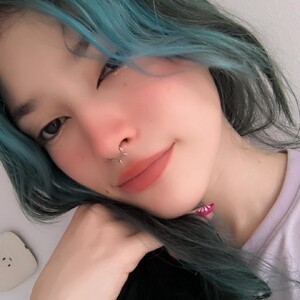 mfc AlliciaKim webcam profile pic via pornsexycams.com
