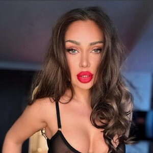 mfc VickyDuchesss webcam profile pic via sexcams-joy.com