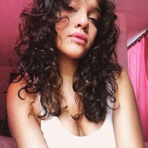 mfc LyaPink webcam profile pic via watchgirlcam.com