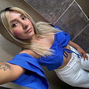 mfc Seren_hanna webcam profile pic via mega-camsex.net