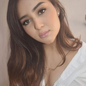 mfc Sofi_create webcam profile pic via pornsexycams.com
