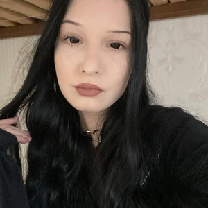 mfc AlicaMoons webcam profile pic via bestlivesexchat.com