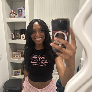 amateursex-livecam.com Alienbug333 livesex profile in good listener cams