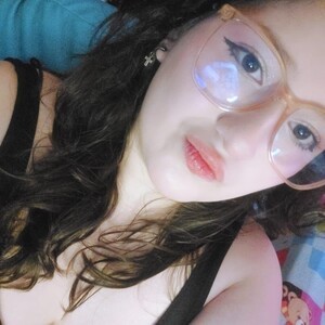 mfc KiaraBunny webcam profile pic via bestlivesexchat.com