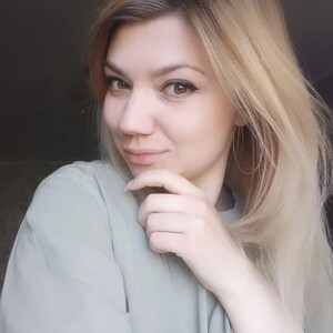 mfc Molly_01_Rose webcam profile pic via sexcam-girls.com