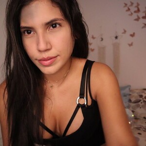 mfc Sigrid_ webcam profile pic via iluvcams.com