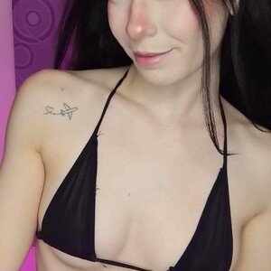 mfc Peach_Rose_ webcam profile pic via pornsexycams.com