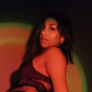 mfc AmyLeer_ webcam profile pic via cheapadultsexcams.com