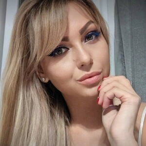 mfc Anitalevanta webcam profile pic via sexlivecamsites.com