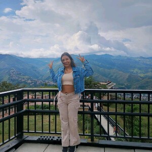 mfc Emely_sexx webcam profile pic via webcam-sexe.net