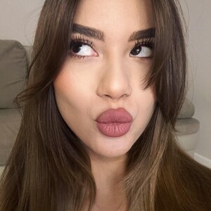 mfc CupcakeStare webcam profile pic via cheapadultsexcams.com
