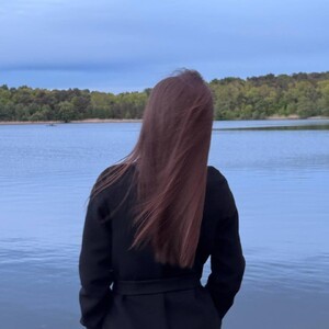 mfc ArianaLips_ webcam profile pic via watchgirlcam.com
