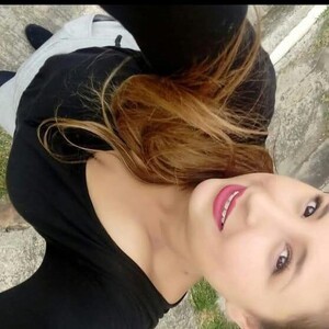 mfc Karola_sexx webcam profile pic via mega-camsex.net