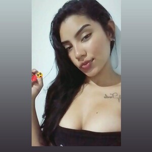 mfc AbellaDnager webcam profile pic via sexlivecamsites.com