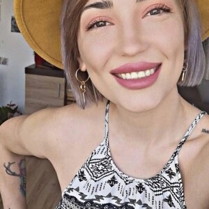 mfc BiaMonroe webcam profile pic via sexchat-joy.com