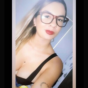mfc Dannasexy2829 webcam profile pic via iluvcams.com