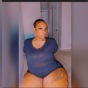 mfc Thickumz41 webcam profile pic via newporncams.com