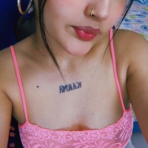 mfc Kathemills webcam profile pic via xxx-topcamgirls.com