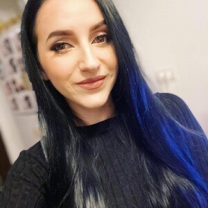 mfc Julia_Jae webcam profile pic via amateursex-livecam.com