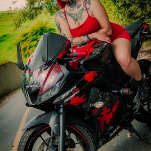 mfc Ateneaqueen_ webcam profile pic via pornsexycams.com