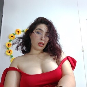 mfc CRISTAL_VEGA webcam profile pic via cheapadultsexcams.com