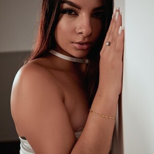 mfc Alishh777 webcam profile pic via pornsexycams.com