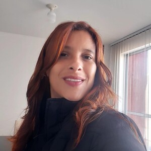 mfc Emmalove18 webcam profile pic via pornos.live