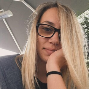 NicolleRosess's MyFreeCams show and profile