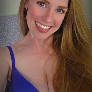 mfc CharlotteDoe webcam profile pic via privat-livecam.com
