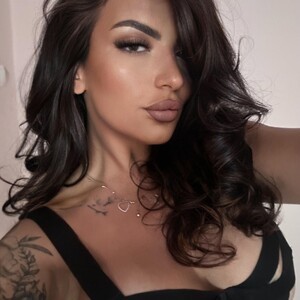 mfc Zahra_S webcam profile pic via newporncams.com