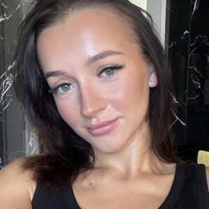 mfc Mistressxmiaa webcam profile pic via pornsexycams.com