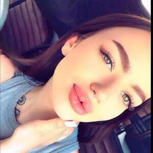 mfc Kitti_love webcam profile pic via privat-livecam.com