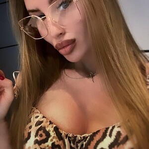 mfc PanterQueen webcam profile pic via sexcam3d.net
