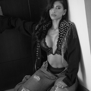 onaircams.com CAROGILADO_ livesex profile in naughty-wife cams