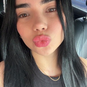mfc Angelinaj webcam profile pic via sexchat-joy.com