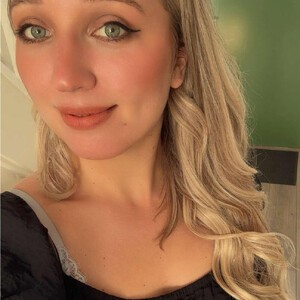livesex.fan stellapower livesex profile in sexy-milf cams